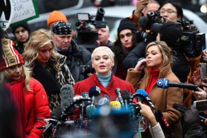 Weinstein inculpé pour viol à Los Angeles le jour de l'ouverture de son procès à New York.jpg