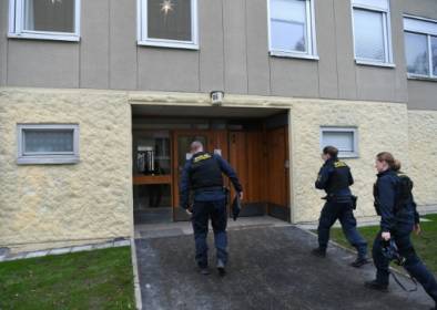 Une mère soupçonnée d'avoir enfermé son fils pendant près de 30 ans en Suède.jpg Une mère soupçonnée d'avoir enfermé son fils pendant près de 30 ans en Suède.jpg