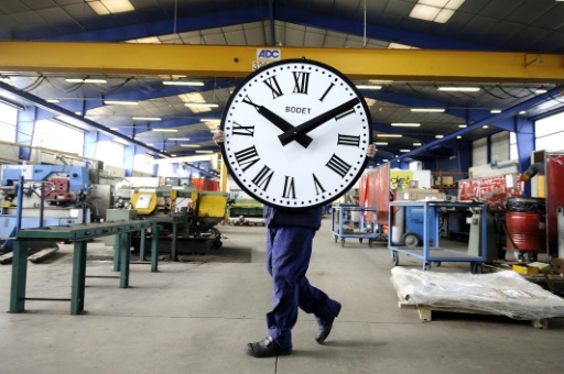 Dimanche, retour à une heure d'hiver - toujours - en sursis