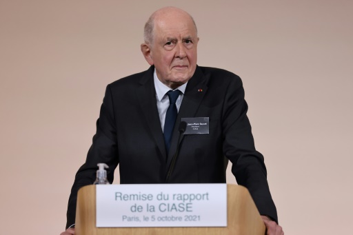 "Accablant", un rapport révèle l'ampleur de la pédocriminalité dans l'Eglise de France