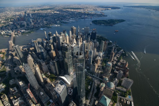 Menacée par la montée des eaux, New York se protège derrière un mur