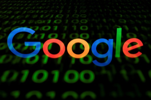 Google a quasiment doublé ses profits annuels, mais les accusations de monopole s'amoncellent