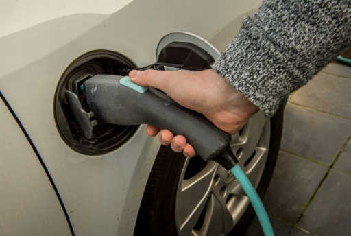 Paris accélère sur les recharges de voiture électrique