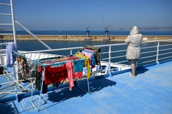 Sur un ferry à Marseille, 700 réfugiés ukrainiens "comme dans un village"
