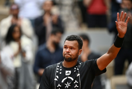 Roland-Garros : Jo-Wilfried Tsonga met fin à sa carrière sur une défaite au 1er tour face à Casper Ruud