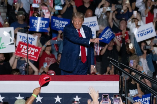 Trump inculpé pour avoir tenté d'inverser le résultat de l'élection de 2020