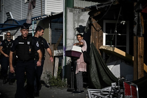 Evacuation du plus grand bidonville de Bordeaux