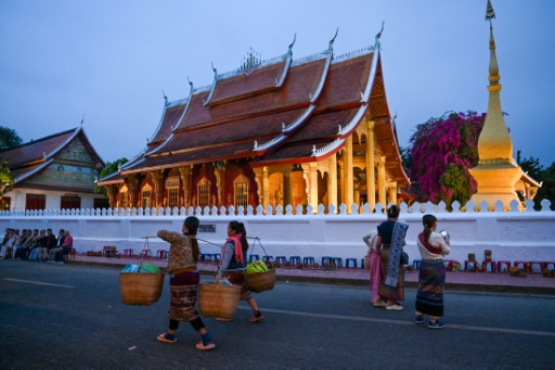 "Marée humaine" : au Laos, le boom du tourisme bouscule la quiétude d'une ancienne capitale royale