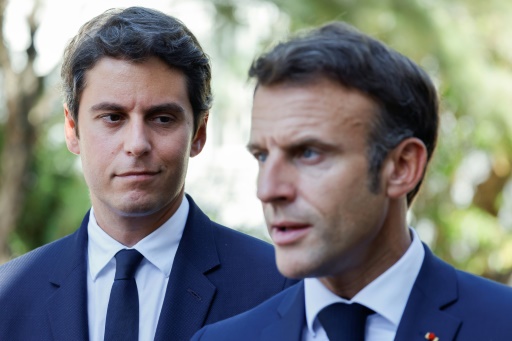 La France dans l'attente d'un nouveau Premier ministre