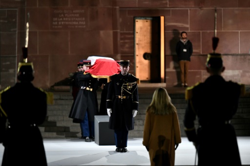 Manouchian et ses frères d'armes étrangers entrent au Panthéon