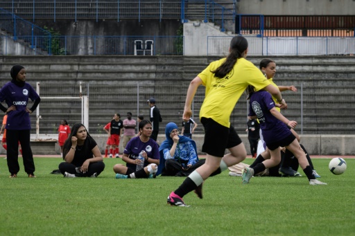 Dans les quartiers, le foot féminin n'a pas encore gagné la partie