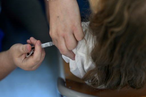 Papillomavirus : la vaccination au collège reconduite à la rentrée