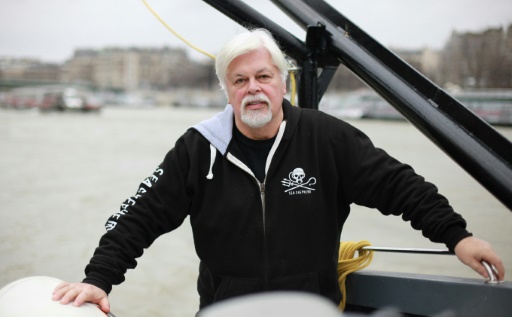 La pression s'accroît depuis la France en faveur de l'écologiste Paul Watson