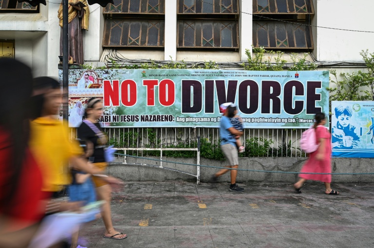 Aux Philippines, les militants pro-divorce veulent rompre avec le sacro-saint mariage