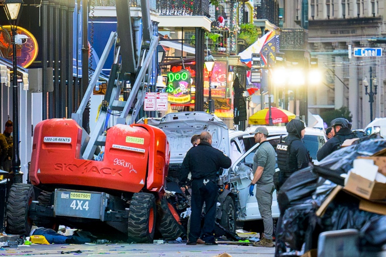 Le FBI enquête sur les liens "terroristes" de l'attaque à la voiture-bélier de la Nouvelle-Orléans