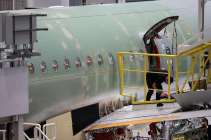 Un Airbus A321 sur la ligne d'assemblage à l'usine de Cornebarrieu, dans le sud-ouest de la France, en octobre 2024