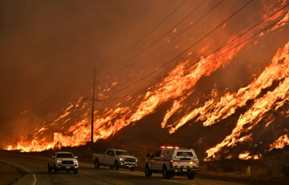 Un flanc de colline en feu à Castaic, au nord de Los Angeles, le 22 janvier 2025