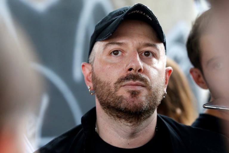 Haute couture: casting 5 étoiles pour les adieux de Demna à Balenciaga