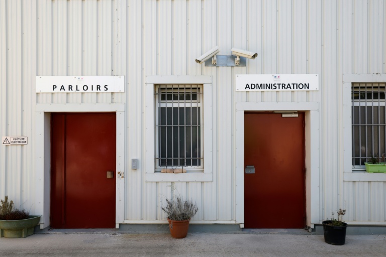 Être parent en prison, la peur de l'oubli