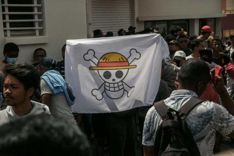 Pourquoi le drapeau de One Piece est devenu l’emblème de la révolte de la "Gen Z"