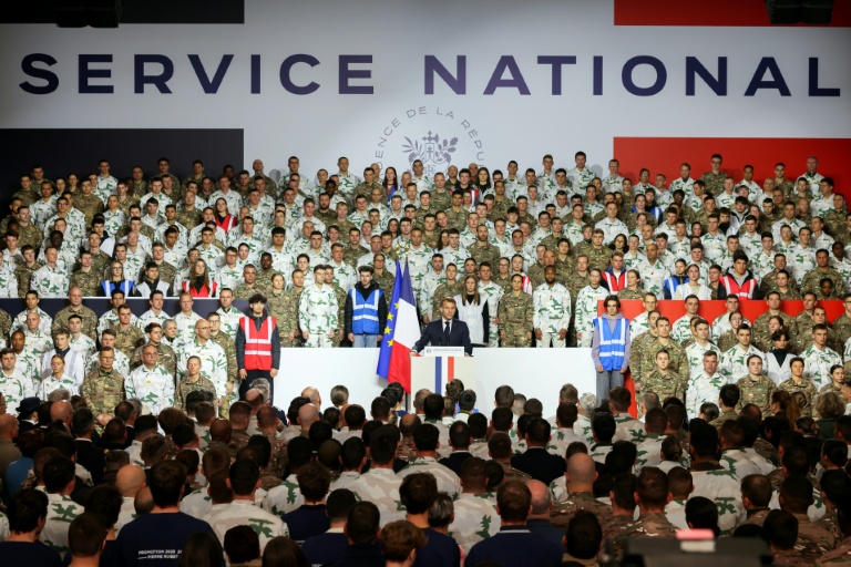 Service national : la campagne de recrutement lancée le 12 janvier