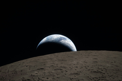Photographie d'un coucher de Terre prise par l'équipage d'Artémis II et publiée par la Nasa le 7 avril 2026 - Handout (AFP)