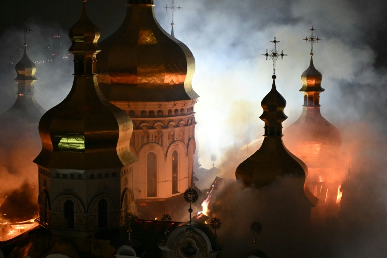 Ukraine : la restauration de la cathédrale endommagée à Kiev pourrait prendre environ deux ans (responsable ukrainien)
