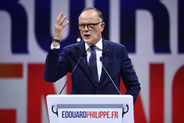 A deux jours du jugement, Philippe charge le RN, Mélenchon persuadé de l'"éliminer" en 2027