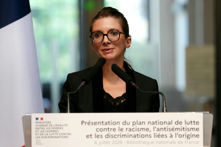 Le gouvernement présente son projet de loi contre le racisme et l'antisémitisme